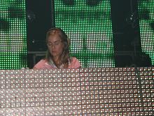 PAUL VAN DYK