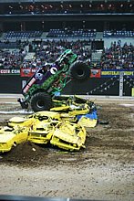 MONSTER JAM